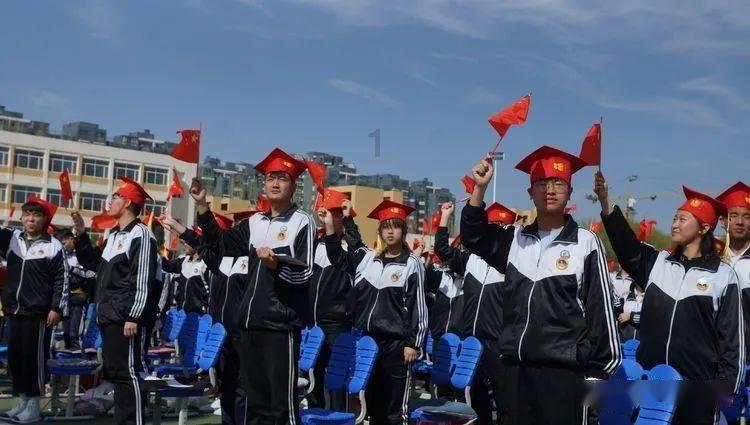 临县公安局木瓜坪派出所破获一起伪造国家公文印章案